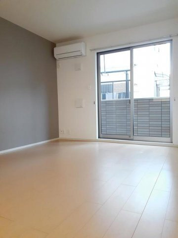 マーヴェラスＡの居間・リビング|ゆったりとしたリビングです