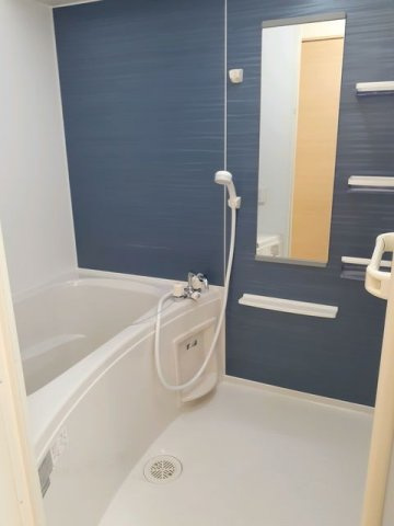 マーヴェラスＡの浴室|日々の疲れを癒すお風呂付です