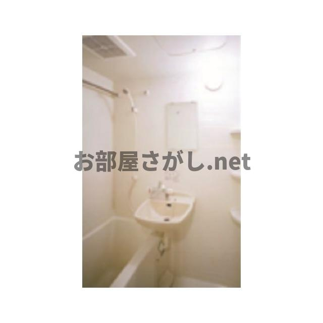 ZESTY小石川 #文京区 #敷金礼金ゼロ #一人暮らし #デザイナーズの浴室|ゆったり過ごせるお風呂です