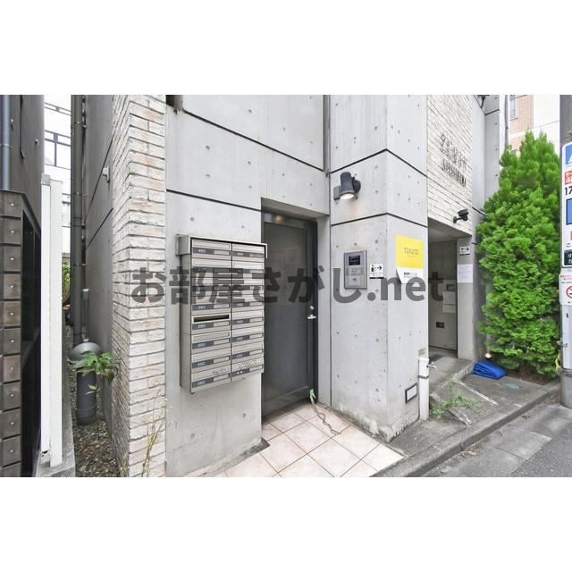 ZESTY小石川 #文京区 #敷金礼金ゼロ #一人暮らし #デザイナーズのエントランス|エントランスです