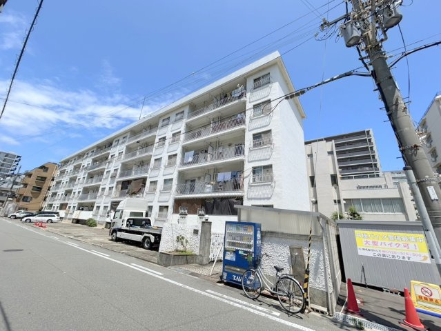 グランドコーポラス新大阪の外観