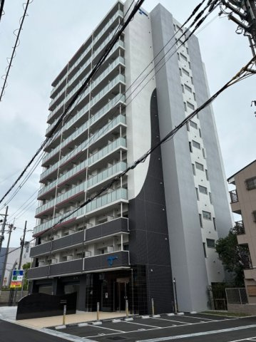 セレニテ十三ミラクの外観