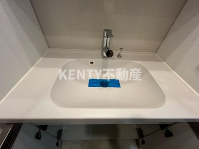 【洗面所】 | LiveFlat戸越 | コンパクトで使いやすい洗面所