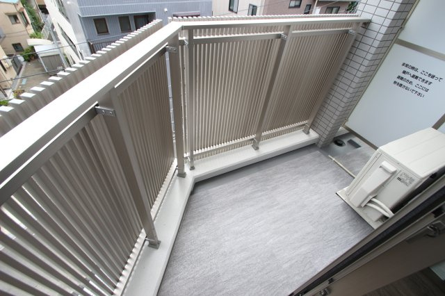 ウィステリアヴィラのバルコニー|※別室参考写真です。