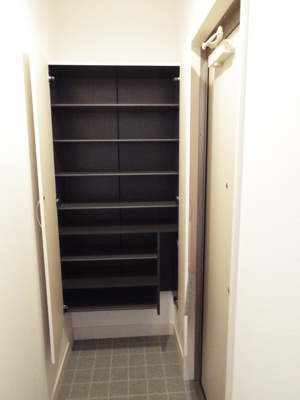 【玄関】 | メゾン・ド・キャトルⅣ | シューズボックス