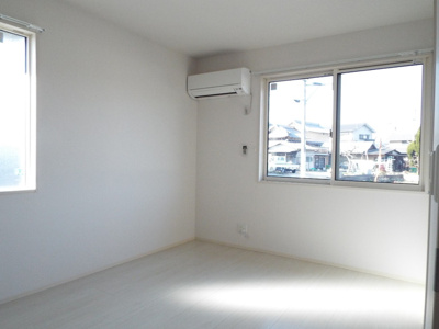 【寝室】 | メゾン・ド・キャトルⅣ | 洋室6.1帖