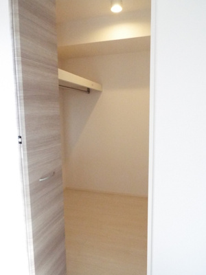 【収納】 | メゾン・ド・キャトルⅣ | ウォークインクローゼット