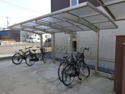 【その他共用部分】 | ドリーム A棟 | 屋根付き駐輪場