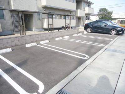 【駐車場】 | サンモール新湯野