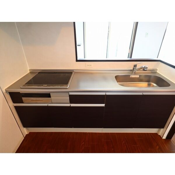 メゾンラディウスのキッチン