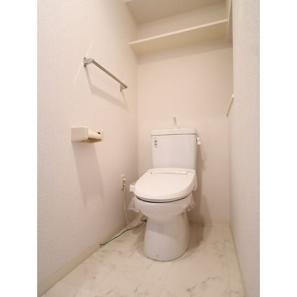 メゾンラディウスのトイレ