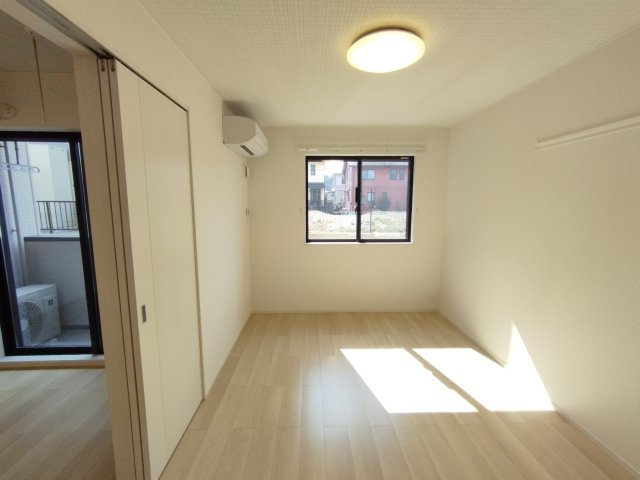 エスポアール吉祥の居間・リビング