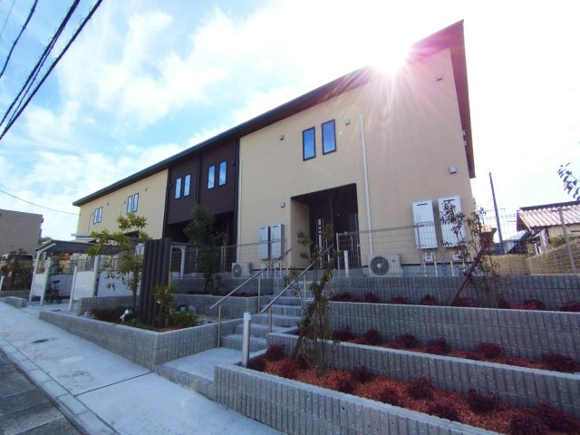 エスポアール吉祥の外観