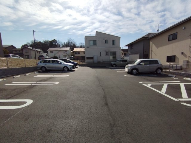 エスポアール吉祥の駐車場