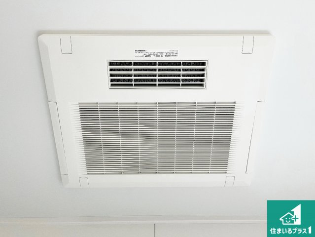 神戸市西区桜が丘西町　新築一戸建ての冷暖房・空調設備|四季を通して快適なバスライフをお手伝いする浴室暖房乾燥機！浴室の乾燥・暖房・涼風・換気はもちろん、２４時間換気にも対応！