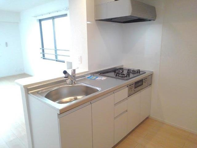 ブルージュⅡのキッチン|使いやすいキッチンです