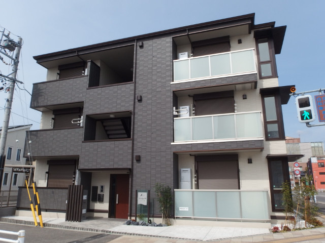 エルミタージュ羽根