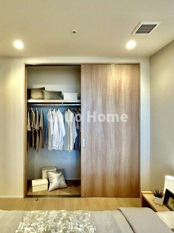 ステーションガーデンタワーの収納|居室にはクローゼットを完備し、自由度の高い家具の配置が叶うシンプルな空間です。お子様の成長と必要になる子供部屋を与えるにはぴったりの間取りですね。