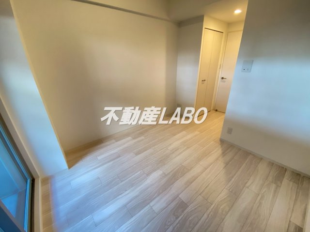 エスリード弁天町クレールの寝室