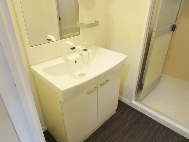 プラーズ長洲の内装|明るい色調の室内です