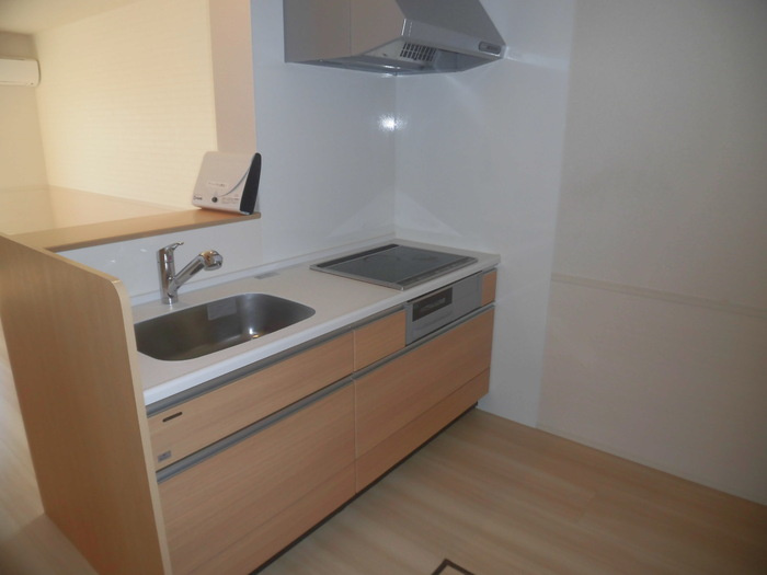 熊本市南区野田１丁目のアパートのキッチン