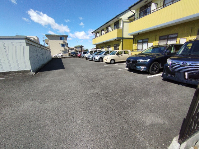 城南　キッドの駐車場