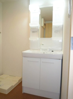 【洗面所】 | ボヌール・シュプレーム　Ｂ | コンパクトで使いやすい洗面所