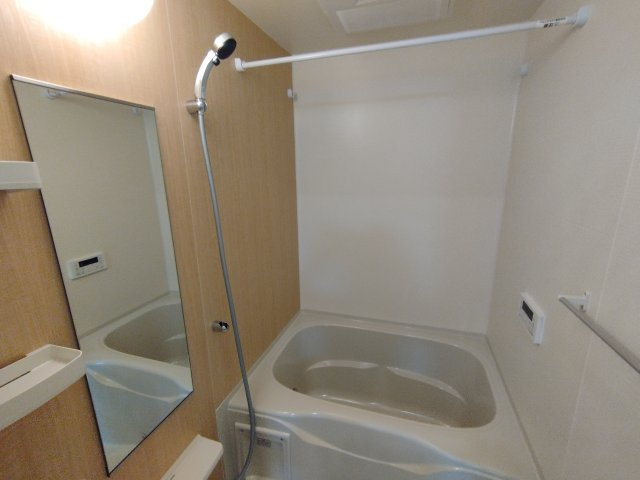 グランドゥール桜の浴室