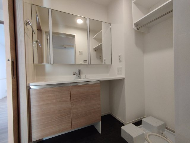 D-avance薮田の独立洗面台