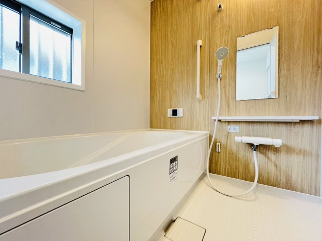 東海市富木島町伏見4-17-20『仲介手数料無料』新築戸建ての浴室