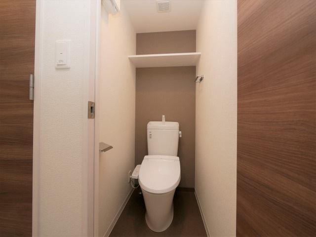 プレサンス難波クチュールのトイレ