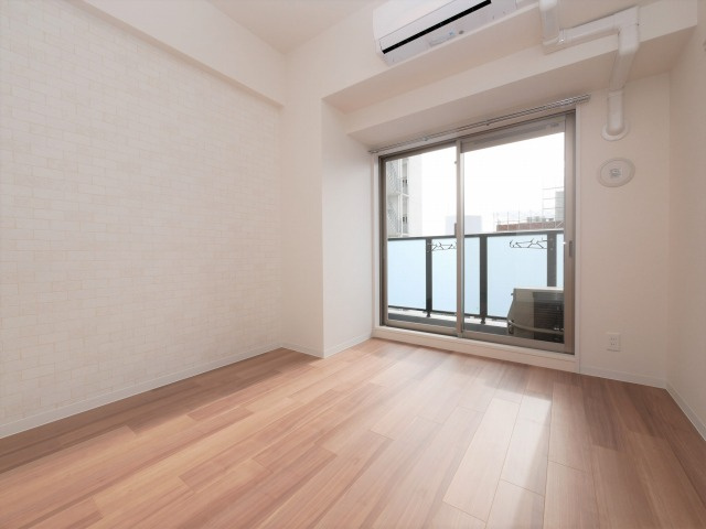 プレサンス難波クチュールの居間・リビング