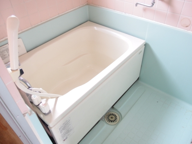 コーポ山手の浴室