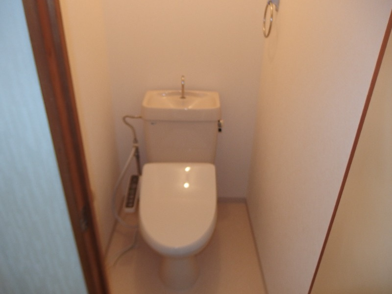 ニューシーズ宮地のトイレ