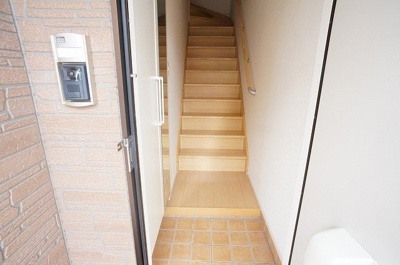 【玄関】 | サニーフラットＣ | きれいな玄関です