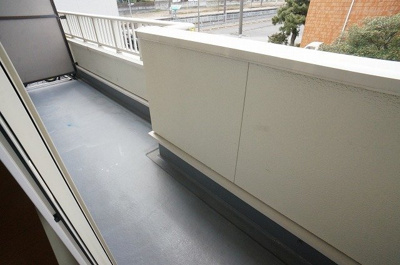 【バルコニー】 | サニーフラットＣ | 落ち着いた時間を過ごせるバルコニーです