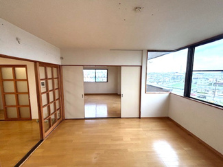 【居間・リビング】 | ハピネス川田 | 使いやすい居間です