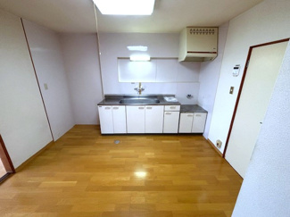 【居間・リビング】 | ハピネス川田 | リビングです