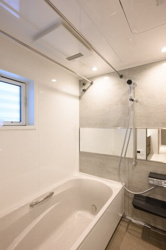 【浴室】 | 一日の疲れを癒す1坪サイズの広々バスルーム
2025年10月10日撮影