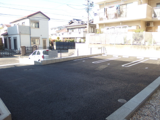 ＨＵＢＬＯＴ　Ｒｉｃｈの駐車場