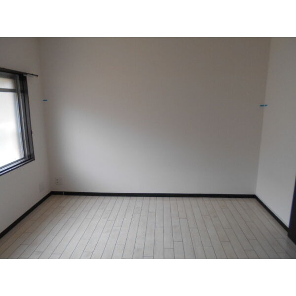 コーポのぐろの洋室