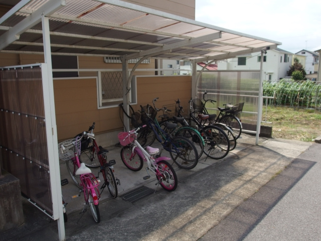 ファミール高畑のその他共用部分