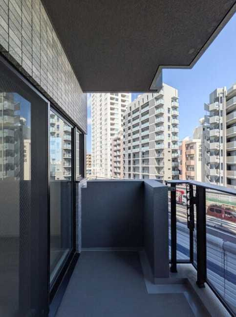 グレーシアフィット三軒茶屋　新築　ペット相談　駐車場のバルコニー