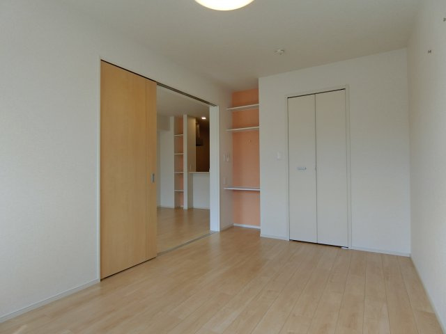 シーサイド　ＴＯＭＩＭＡＳＵの洋室