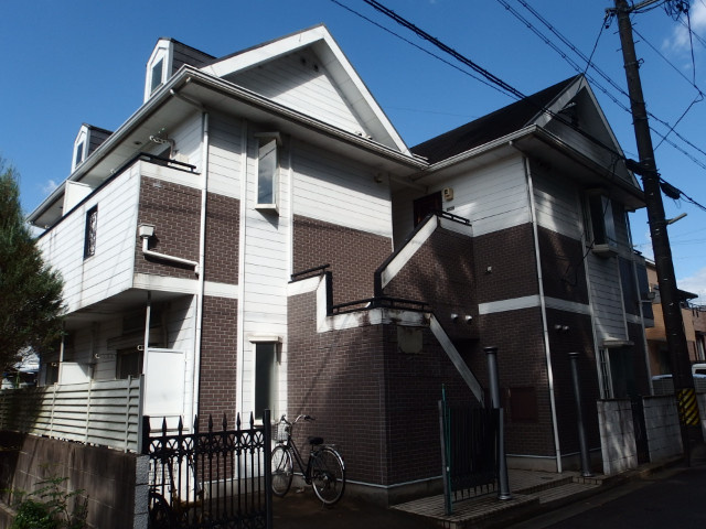 プレジール岡崎の外観