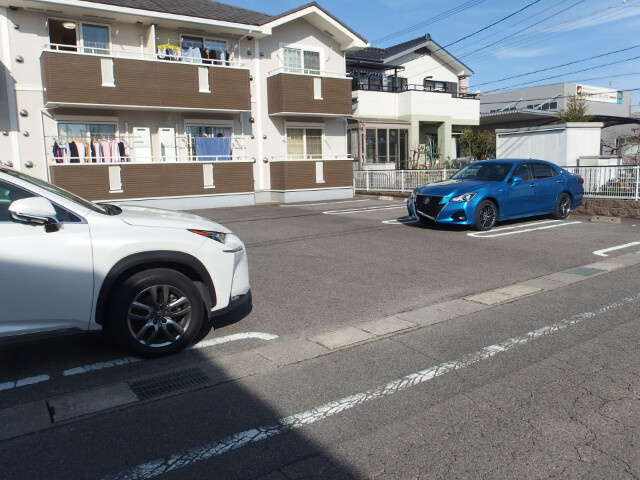 サン・フェリスタの駐車場