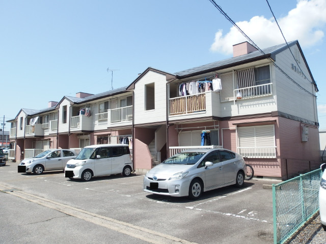 城前ハイツＡの外観