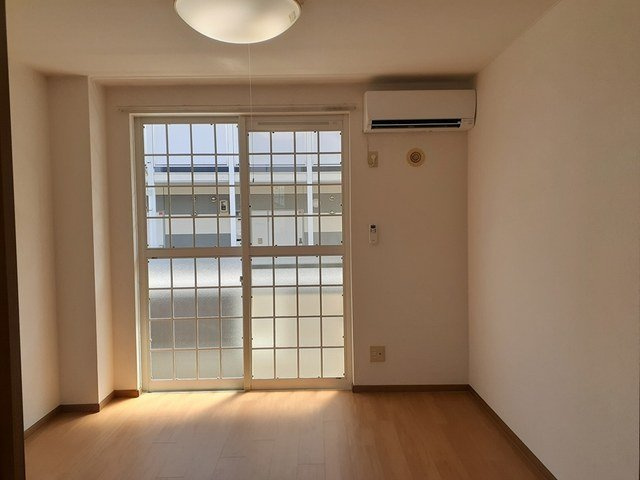 コ－ポさくら　Ｂ棟の居間・リビング