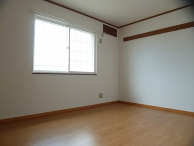 【内装】 | アレグリアス | 明るい室内です