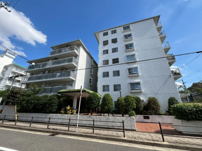 【外観】 | ユニライフ住吉Ⅱ | スギ薬局まで約77ｍ！消耗品のお買い物に便利ですね！